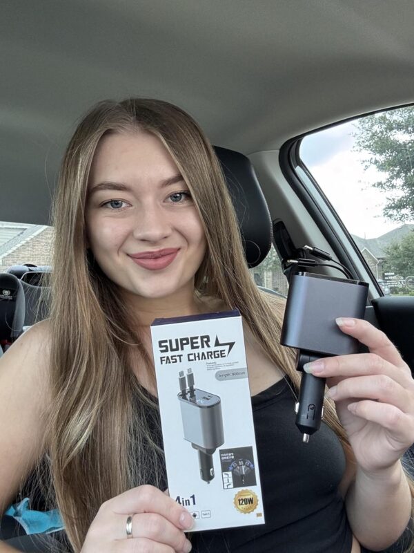 High-Speed Car Charger - Image 4